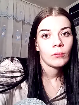 XXX chat uživo modela JhonSHelBy7LuNa