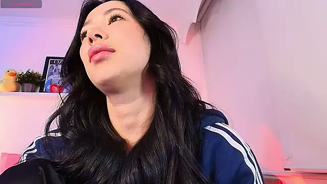 lilyy_evanss Chat XXX in diretta