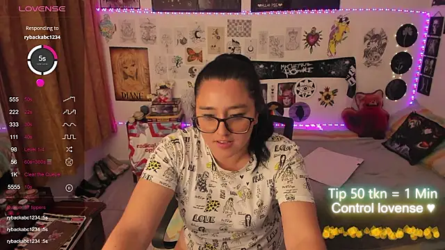 แชท XXX สดของ Cherry_blush_