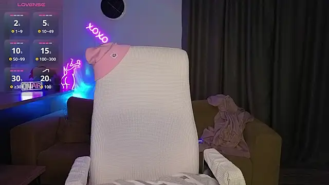 adrelaxina 即時 XXX 聊天