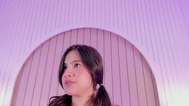 Chat +18 de ameliiaa_smith ao vivo