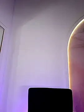 Chat +18 de Jasmineloki ao vivo