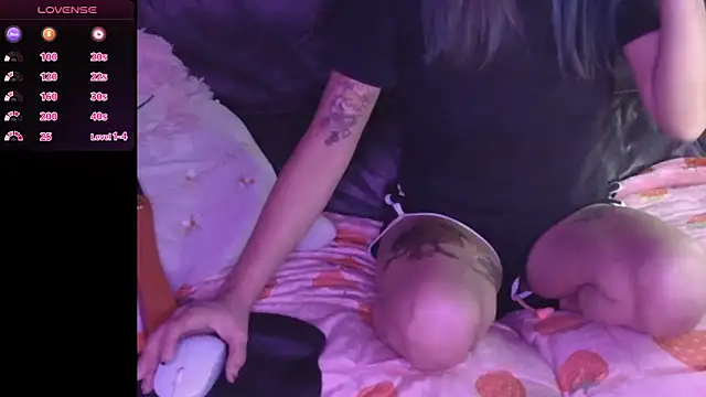 mmmminaDarling 即時 XXX 聊天