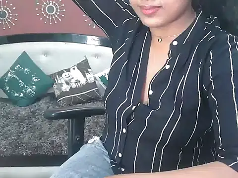 shaalu_sharma Webcam show