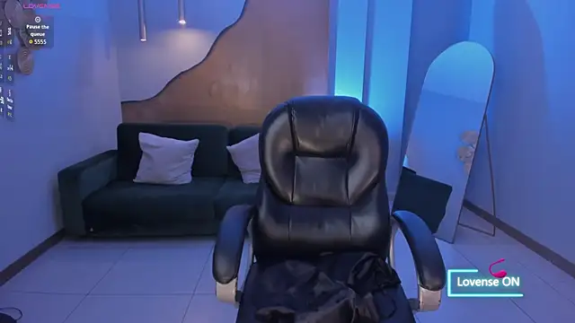 MaddisonLowe's Live XXX Chat