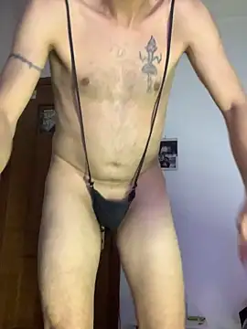 Show modela TORAKIKI79 na web-kameri