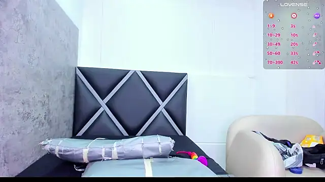 Chat XXX en directo de Harmony-01