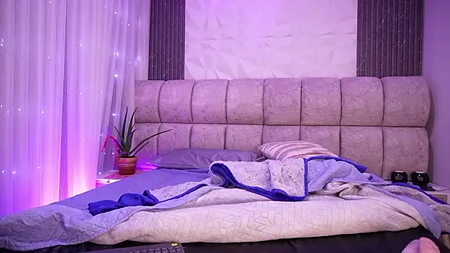 rousse_coup: απευθείας συνομιλία ΧΧΧ