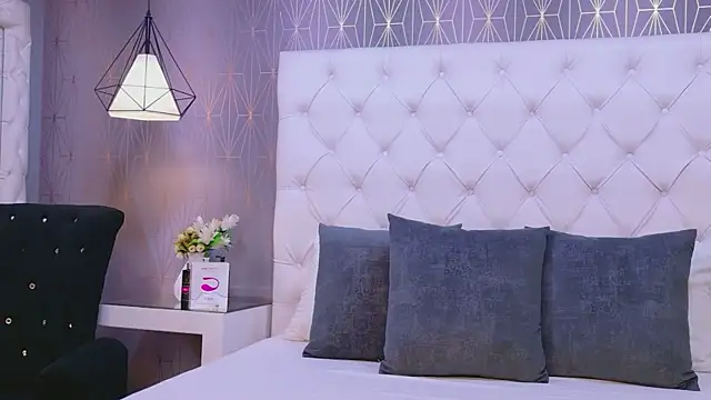 AntonellaEscudero: вебкам-шоу