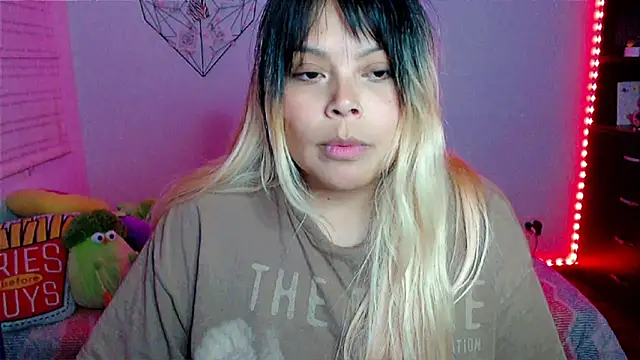 EllieMoonX's Live XXX Chat