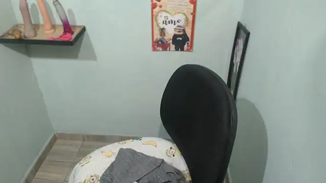 Czat XXX na żywo – Brenda_bigtitis