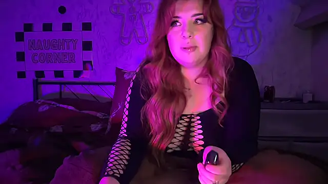 Chat +18 de Curvy_Rosie99 ao vivo