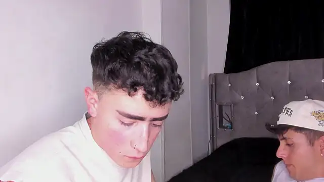 naughtysalomon__ webkamerás műsora