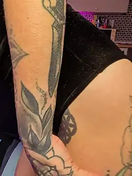 Chat +18 de sarahpearlx ao vivo