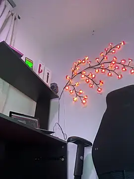 Онлайн чат XXX Amelia_laurent