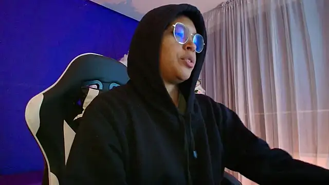 Chat +18 de Emmapark_ ao vivo