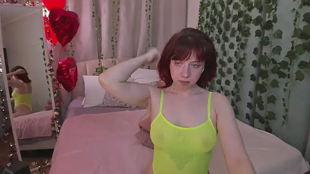 Love_is_Lola: онлайн-секс-чат