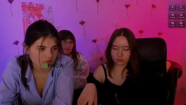 lizzie_boom_'s Live XXX Chat