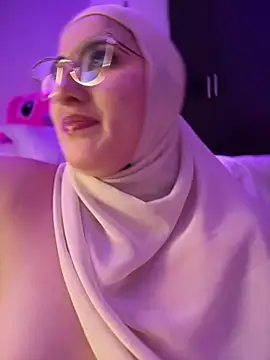 Chat XXX ao vivo de Badra_Abaid