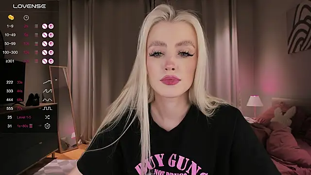 sashaloveyou Chat XXX live