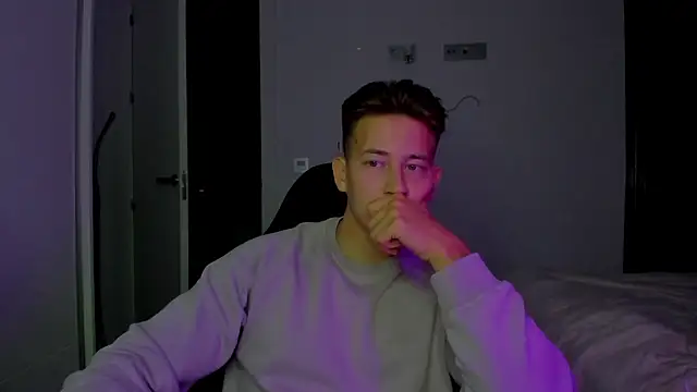 Chat XXX en directo de find0m_master