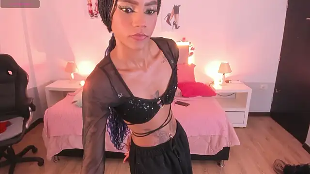 Samantha_spike2 Chat XXX live