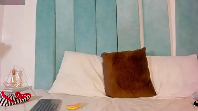 Chatroom XXX en direct de Keyla_Milf