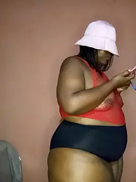 دردشة BigBootyBitch96 الجنسية المباشرة