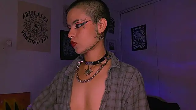 Živý XXX chat alex_one888