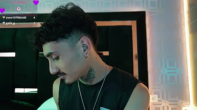 Show modela Dark_Eros_ na web-kameri