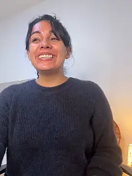 camii_7: онлайн-секс-чат