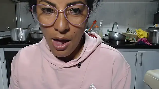 แชท XXX สดของ kateleyagrey