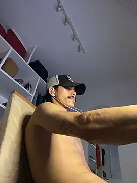 branquinho62 – Live XXX-chat