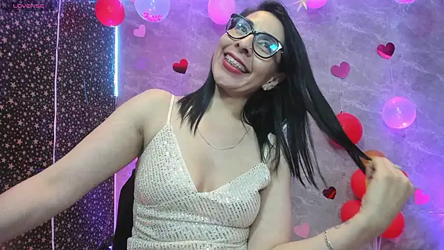 Chatroom XXX en direct de adellelennoxx