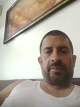 XxX_KING30's Live Chat Room