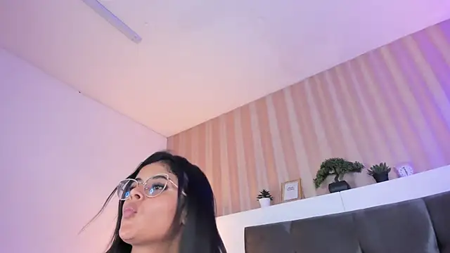 Elizabeth_VonSweet élő XXX-chatje