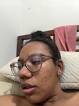 Curly_lily's Live XXX Chat