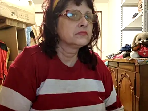 Samantha_Squirt@xh élő XXX-chatje