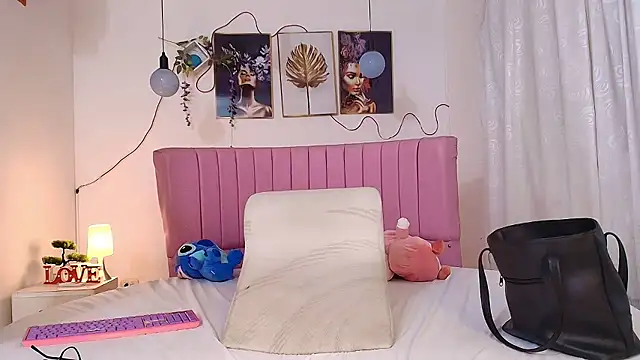 Azul_horney – webcam-show