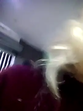 Chat XXX ao vivo de BlondieTami