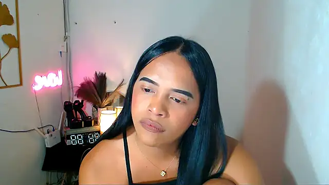 Lorainnelustts Live XXX-Chat