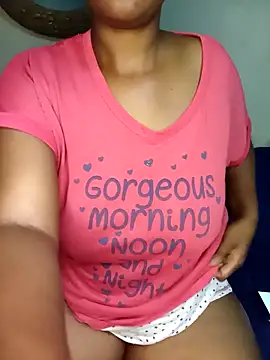 BOTTYANGELxx1 Chat XXX live