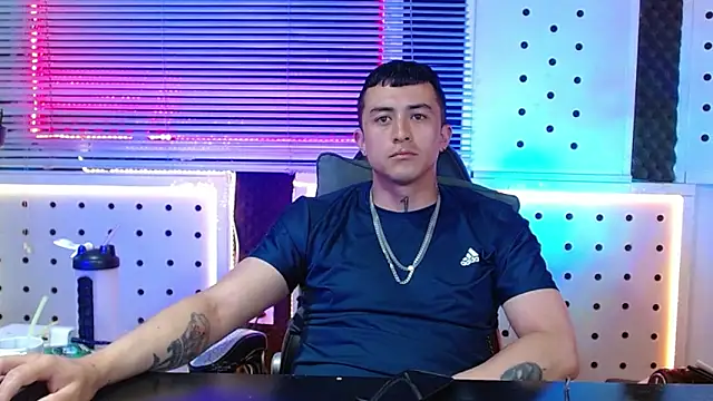 Godofcumxxx Adlı Modelin Canlı XXX Sohbeti