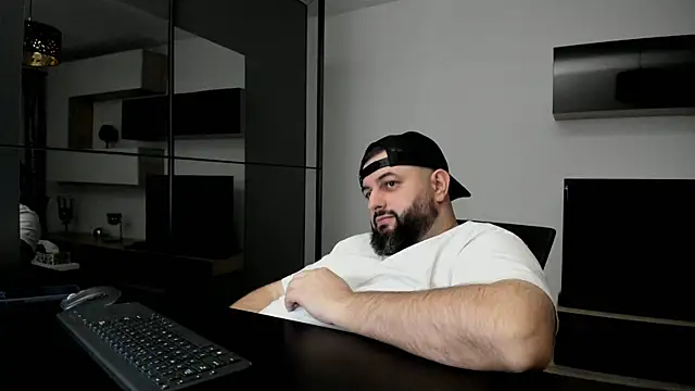 DravenPeakn Live XXX chat