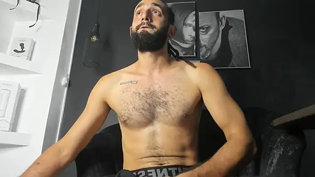 Tatis__: онлайн-секс-чат