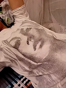 Doremon_95's Webcam Show