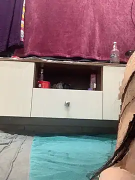 abyusif101099 Adlı Modelin Canlı XXX Sohbeti