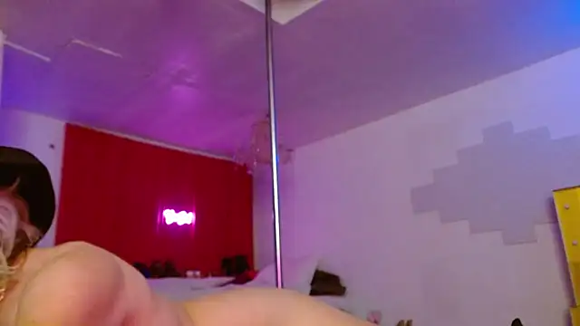 Онлайн чат XXX Sweet-Ginger