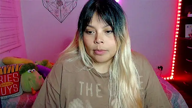 EllieMoonX 网络视讯表演