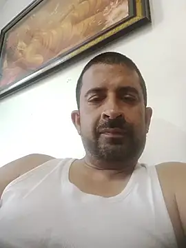 Show modela XxX_KING30 na web-kameri